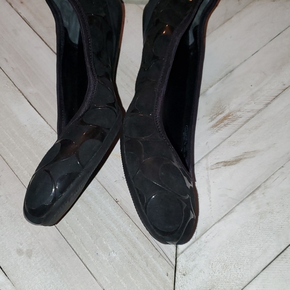 Coach Size 7 B Aria Black Leather Flats - Picture 4 of 8